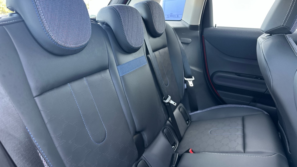 MINI Cooper 1.5 C Classic 5dr Auto Petrol Hatchback - Image 12