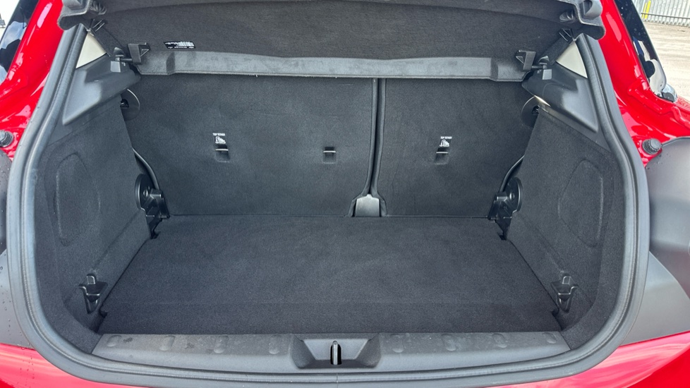 MINI Cooper 1.5 C Classic 5dr Auto Petrol Hatchback - Image 13