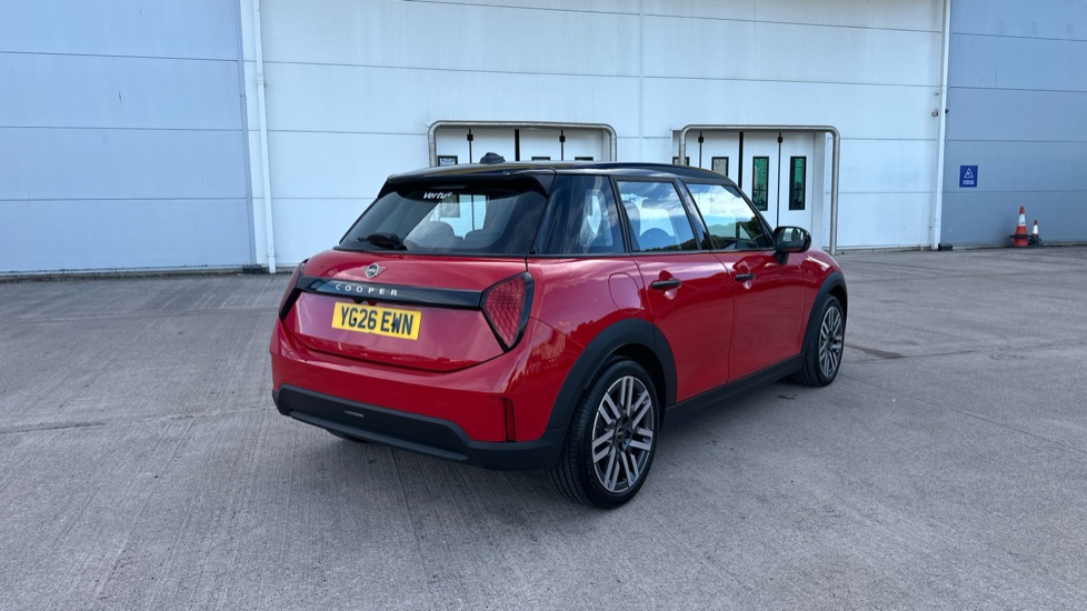 MINI Cooper 1.5 C Classic 5dr Auto Petrol Hatchback - Image 24