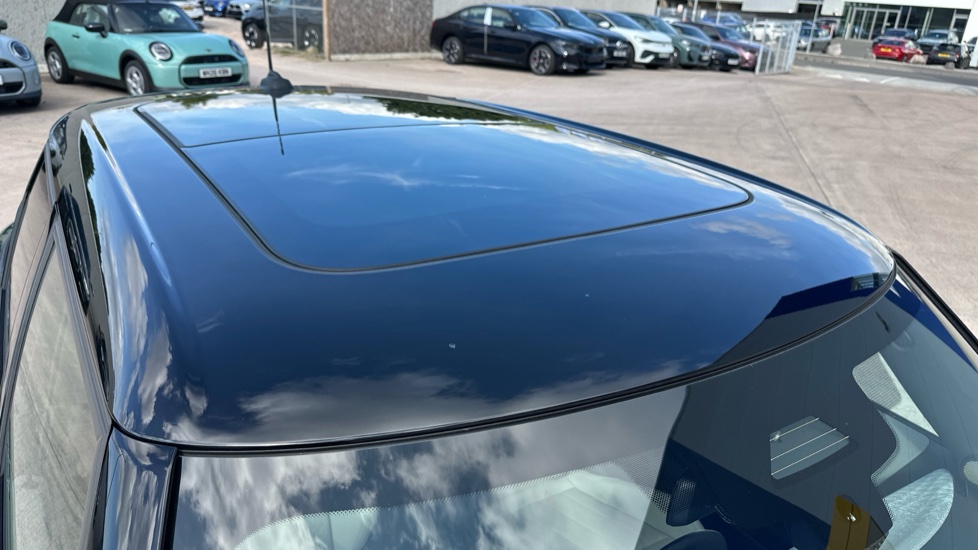 MINI Cooper 1.5 C Exclusive 5dr Auto Petrol Hatchback - Image 21
