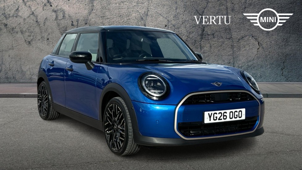 MINI Cooper 1.5 C Exclusive 5dr Auto Petrol Hatchback - Image 1