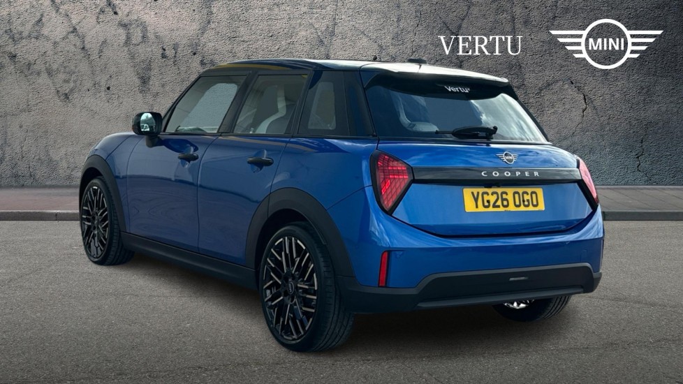 MINI Cooper 1.5 C Exclusive 5dr Auto Petrol Hatchback - Image 2