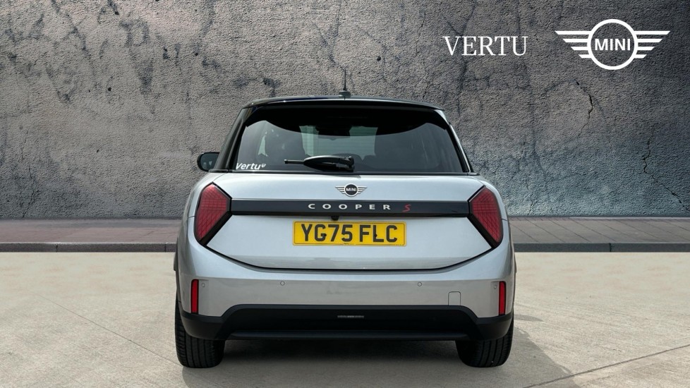 MINI Cooper 2.0 S Classic [Level 2] 5dr Auto Petrol Hatchback - Image 15