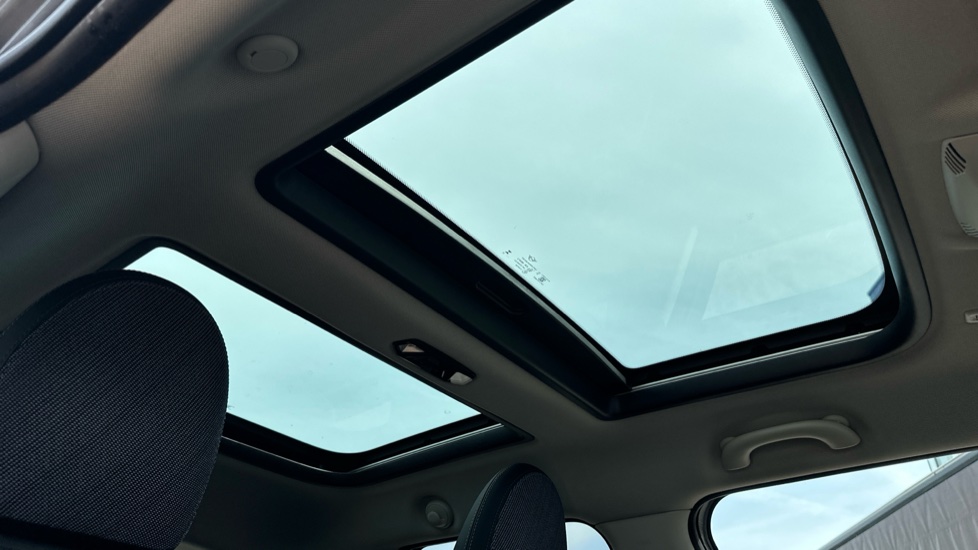 MINI Cooper 2.0 S Classic [Level 2] 5dr Auto Petrol Hatchback - Image 28
