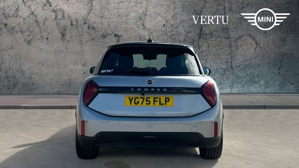MINI Cooper 2.0 S Classic [Level 2] 5dr Auto Petrol Hatchback - Image 15