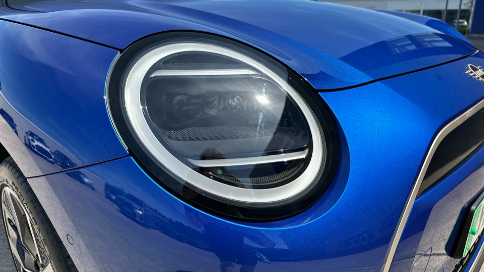 MINI Cooper 160kW SE Exclusive [Level 3] 54kWh 3dr Auto Electric Hatchback - Image 23