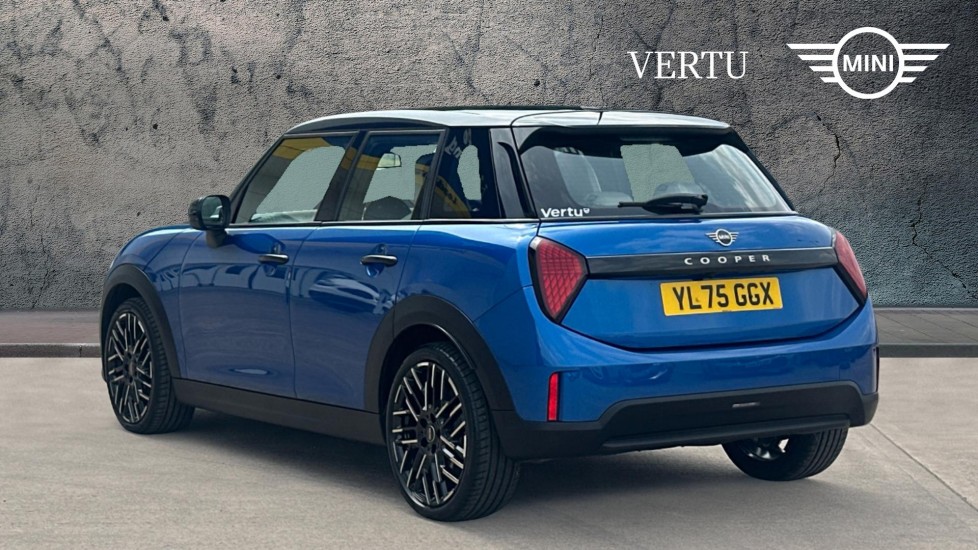 MINI Cooper 1.5 C Exclusive 5dr Auto Petrol Hatchback - Image 2