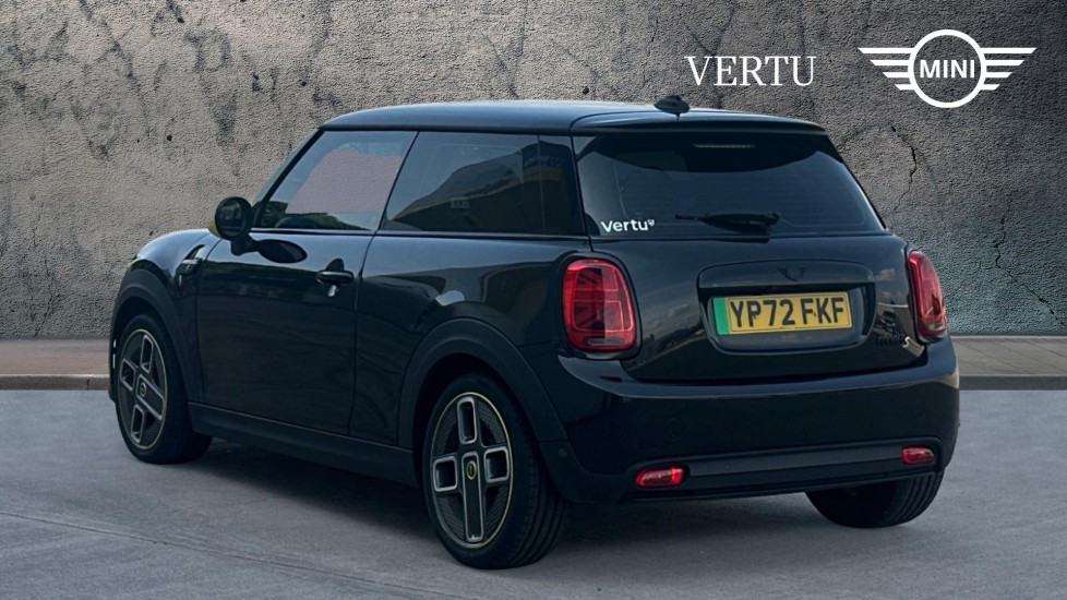 MINI Hatchback 135kW Cooper S Level 2 33kWh 3dr Auto Electric Hatchback - Image 2