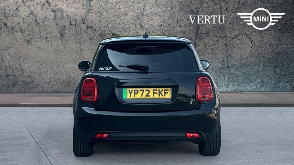 MINI Hatchback 135kW Cooper S Level 2 33kWh 3dr Auto Electric Hatchback - Image 15