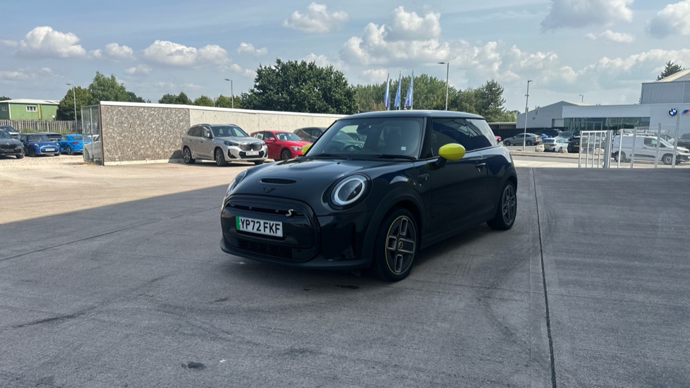MINI Hatchback 135kW Cooper S Level 2 33kWh 3dr Auto Electric Hatchback - Image 25