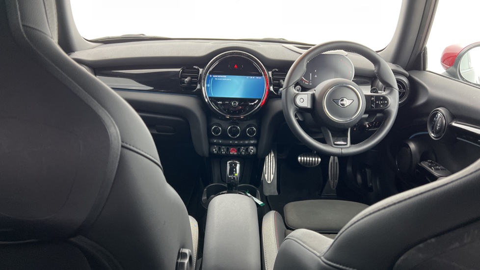MINI Hatchback 2.0 John Cooper Works 3dr Auto Petrol Hatchback - Image 4