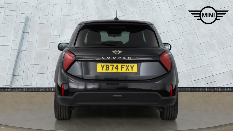 MINI Cooper 2.0 S Exclusive [Level 2] 5dr Auto Petrol Hatchback - Image 15