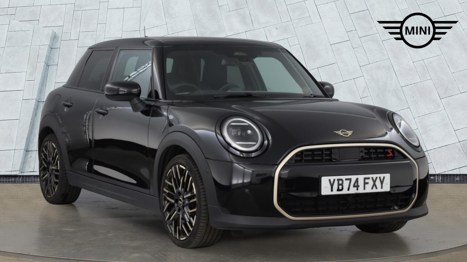 MINI Cooper listing photo