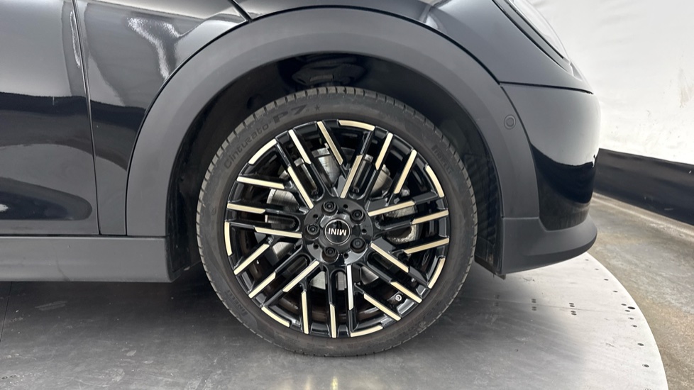 MINI Cooper 2.0 S Exclusive [Level 2] 5dr Auto Petrol Hatchback - Image 14