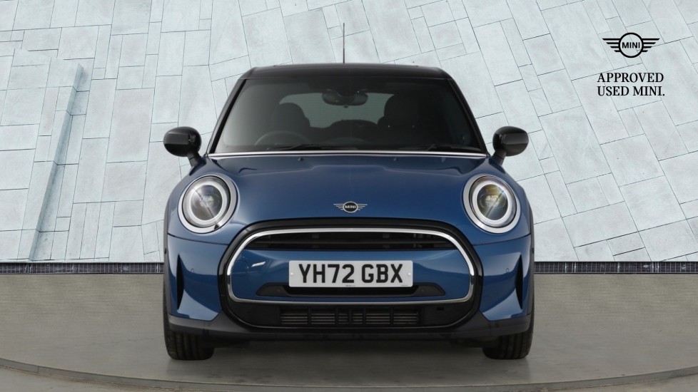 MINI Hatchback 1.5 Cooper Exclusive 5dr Auto [Comfort/Nav Pack] Petrol Hatchback - Image 16