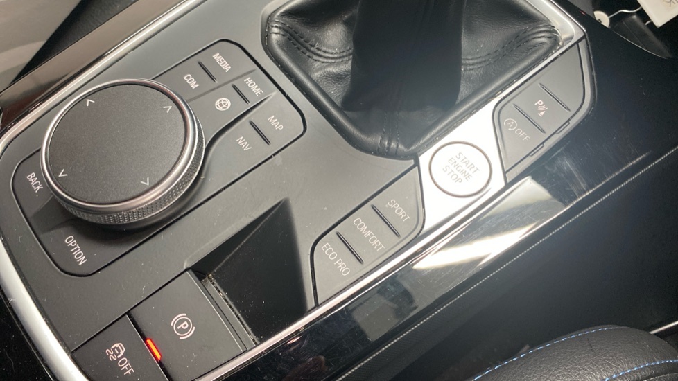 BMW 1 Series 118i [136] M Sport 5dr [Live Cockpit Professional] Petrol Hatchback - Image 20