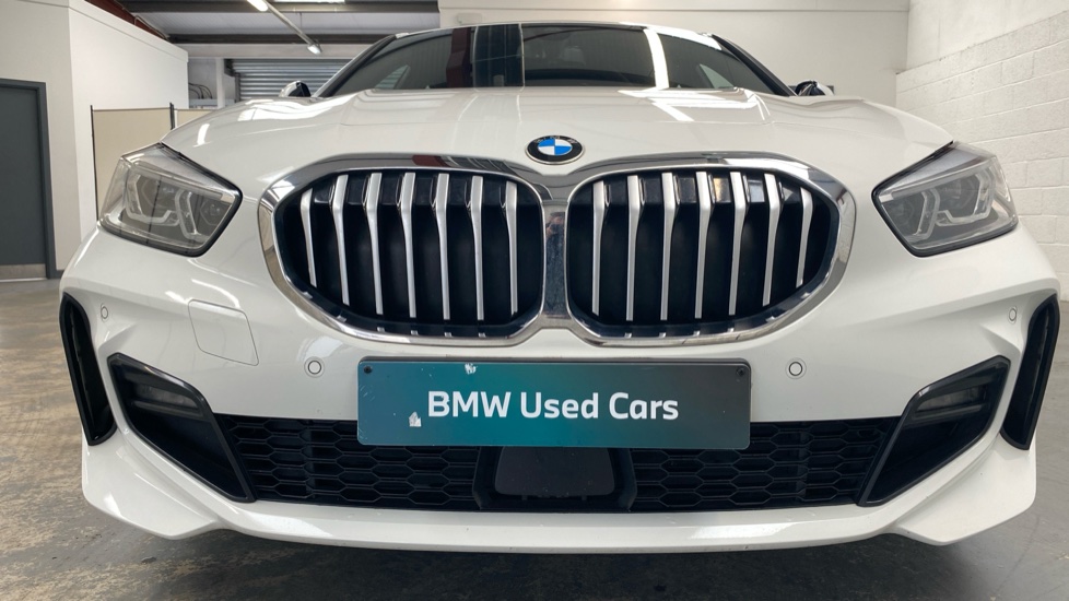 BMW 1 Series 118i [136] M Sport 5dr [Live Cockpit Professional] Petrol Hatchback - Image 36