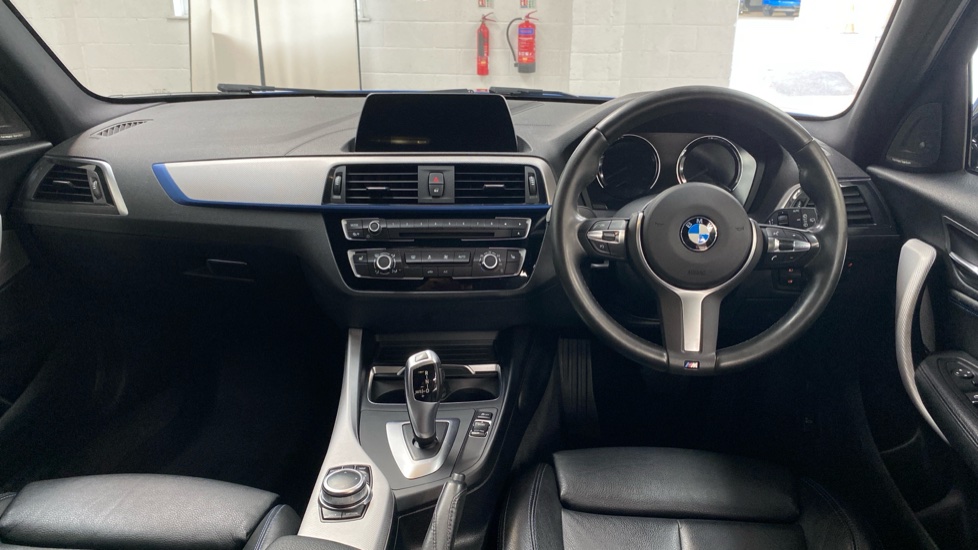 BMW 1 Series 118i [1.5] M Sport Shadow Edition 5dr Petrol Hatchback - Image 10