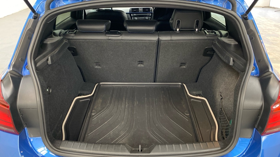 BMW 1 Series 118i [1.5] M Sport Shadow Edition 5dr Petrol Hatchback - Image 22