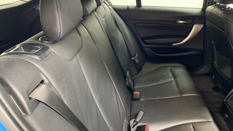 BMW 1 Series 118i [1.5] M Sport Shadow Edition 5dr Petrol Hatchback - Image 32