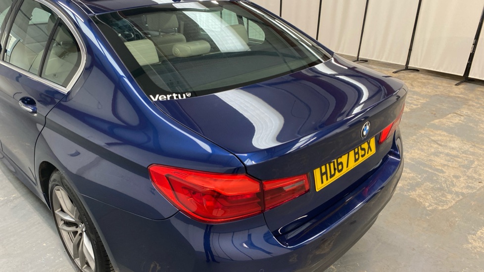 BMW 5 Series 520d M Sport 4dr Auto Diesel Saloon - Image 21