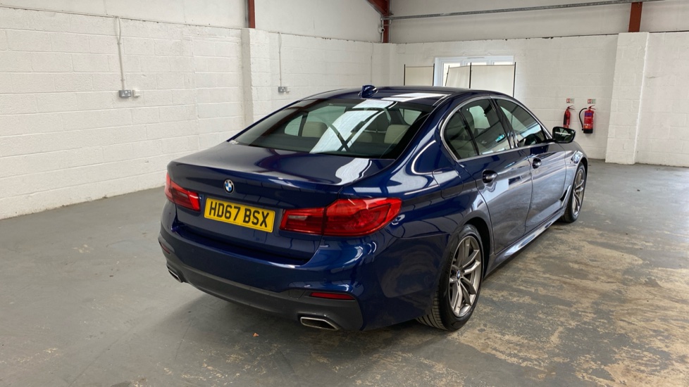 BMW 5 Series 520d M Sport 4dr Auto Diesel Saloon - Image 23