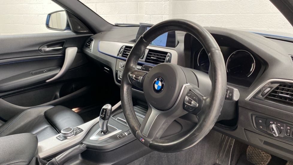 BMW 1 Series 118i [1.5] M Sport Shadow Edition 5dr Petrol Hatchback - Image 11