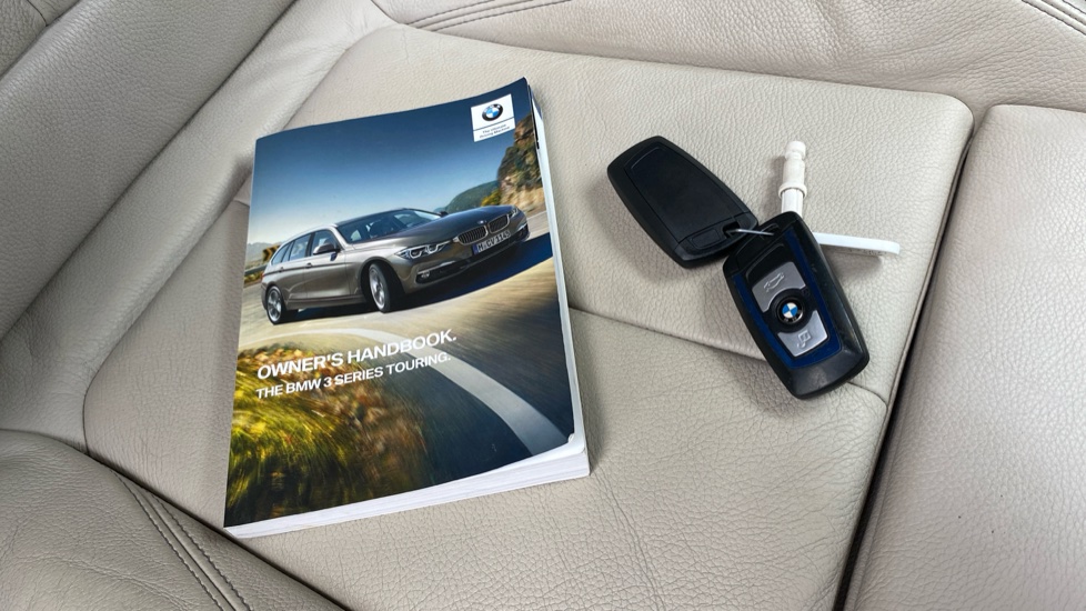 BMW 3 Series 335d xDrive M Sport Shadow Edition 5dr Step Auto Diesel Estate - Image 19