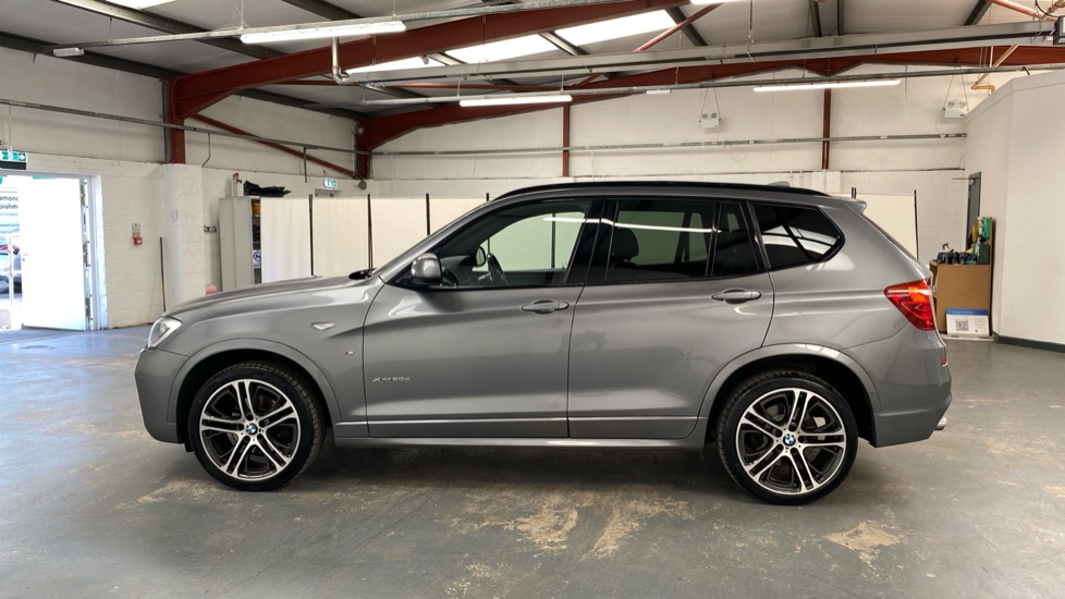 BMW X3 xDrive20d M Sport 5dr Step Auto Diesel Estate - Image 30
