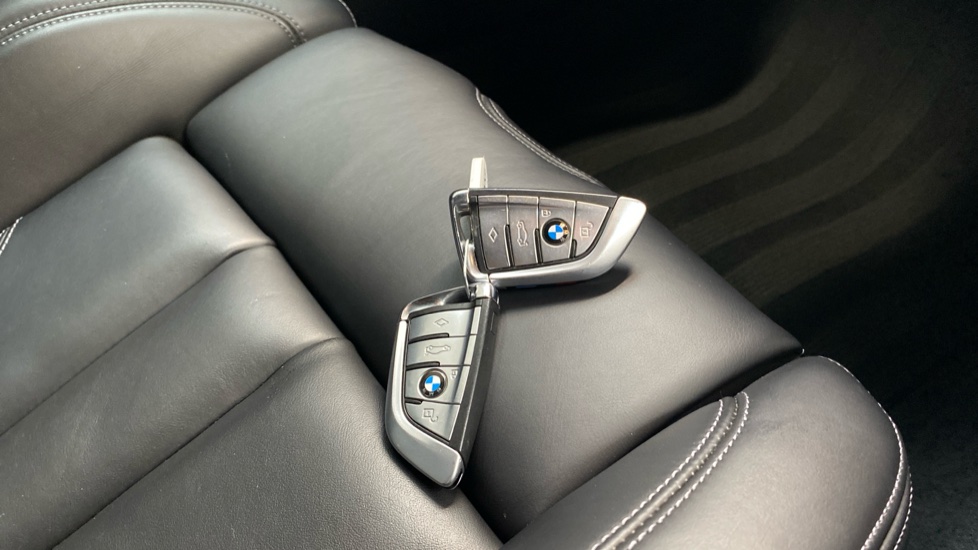 BMW M5 4dr DCT Petrol Saloon - Image 20