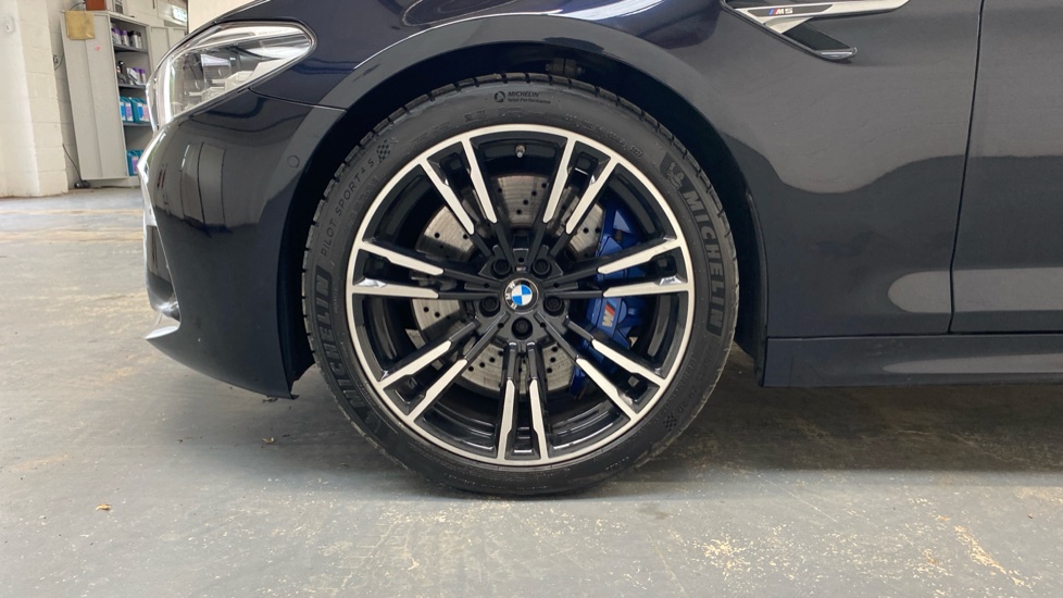 BMW M5 4dr DCT Petrol Saloon - Image 29