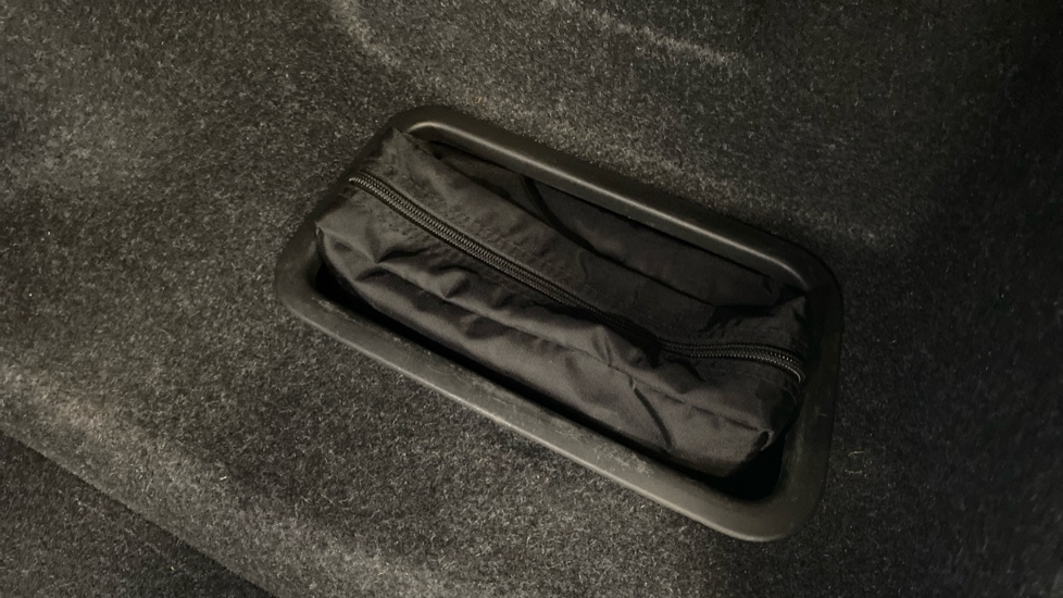 BMW M5 4dr DCT Petrol Saloon - Image 36
