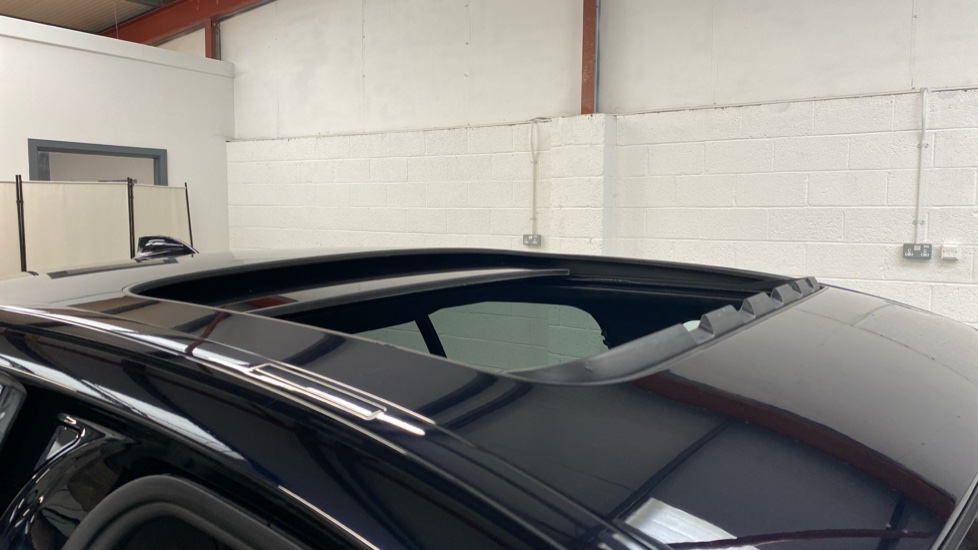 BMW M5 4dr DCT Petrol Saloon - Image 62