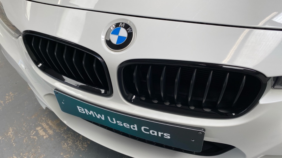 BMW 3 Series 320d xDrive M Sport Shadow Edition 4dr Diesel Saloon - Image 26