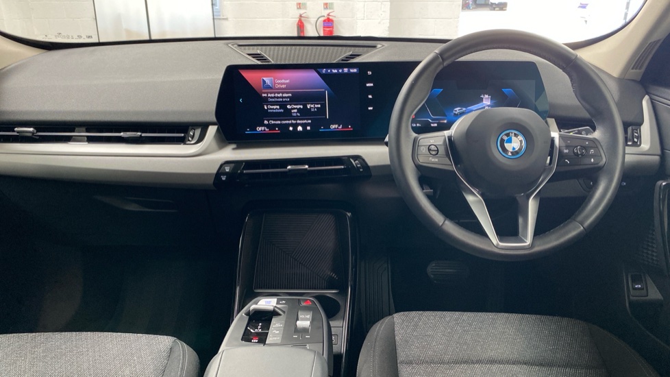 BMW iX1 150kW eDrive20 Sport 65kWh 5dr Auto Electric Estate - Image 4