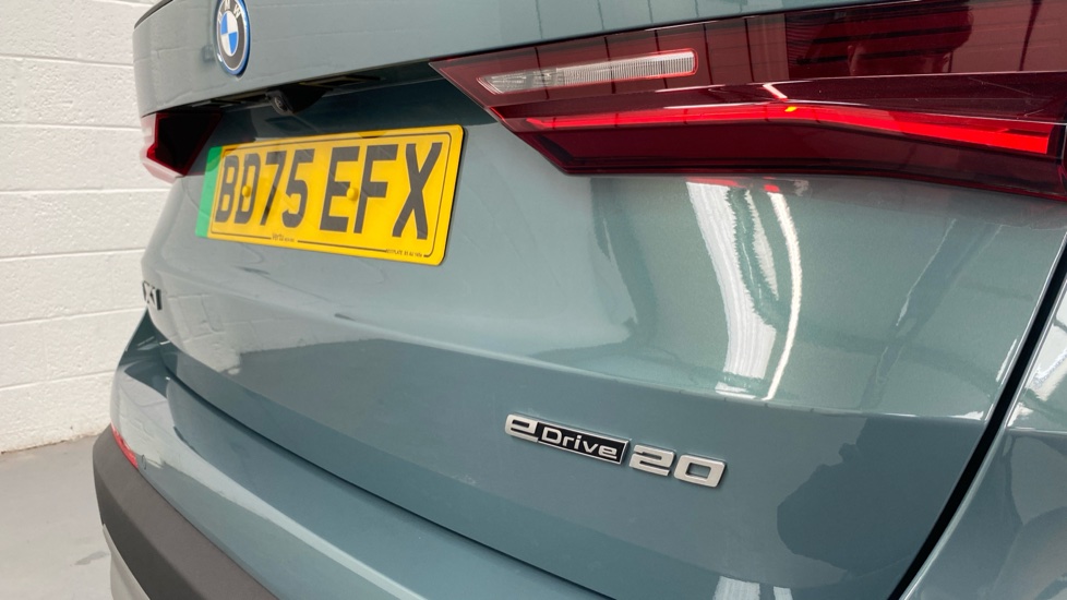 BMW iX1 150kW eDrive20 Sport 65kWh 5dr Auto Electric Estate - Image 27