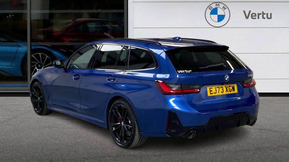 BMW 3 Series 320i M Sport 5dr Step Auto Petrol Estate - Image 2