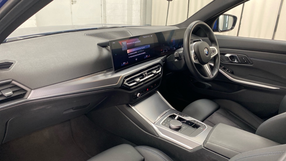 BMW 3 Series 320i M Sport 5dr Step Auto Petrol Estate - Image 7