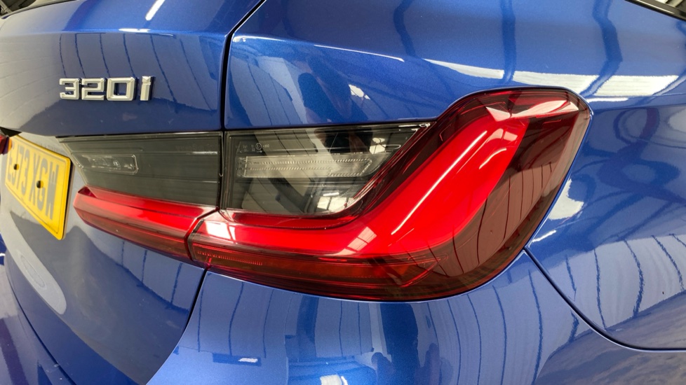 BMW 3 Series 320i M Sport 5dr Step Auto Petrol Estate - Image 22