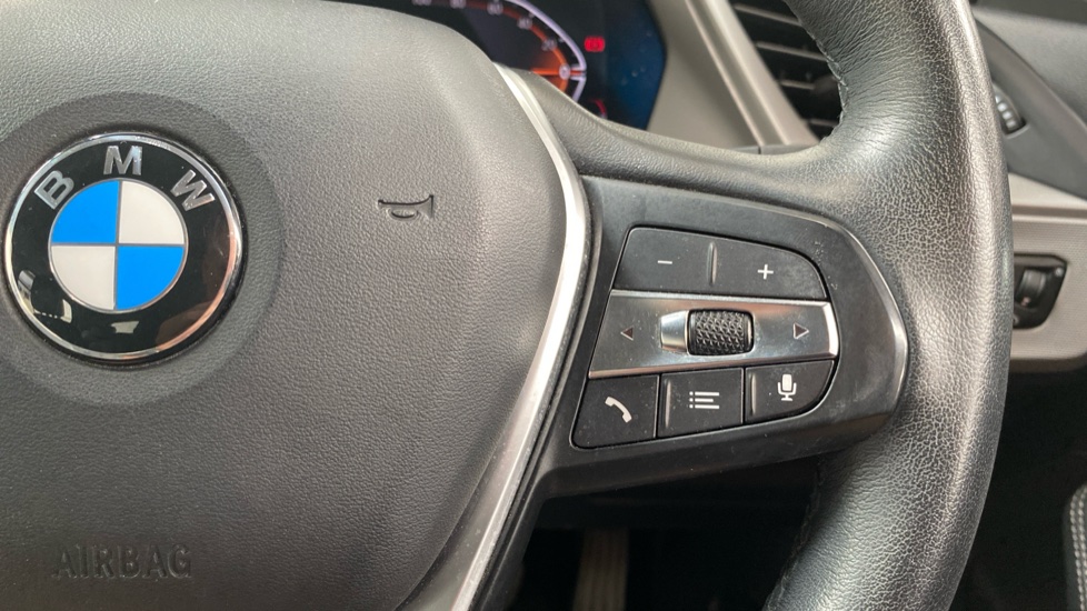 BMW 1 Series 118i [136] SE 5dr Step Auto Petrol Hatchback - Image 18