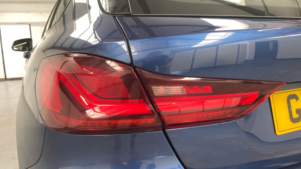 BMW 1 Series 118i [136] SE 5dr Step Auto Petrol Hatchback - Image 22