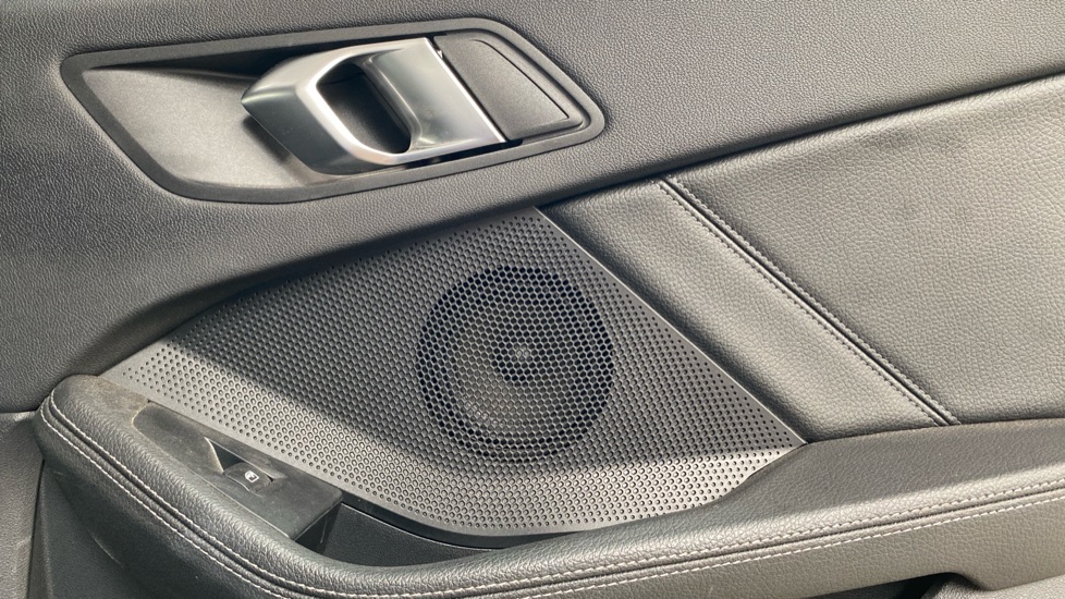 BMW 1 Series 118i [136] SE 5dr Step Auto Petrol Hatchback - Image 41