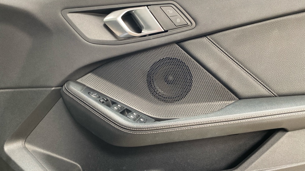 BMW 1 Series 118i [136] SE 5dr Step Auto Petrol Hatchback - Image 47