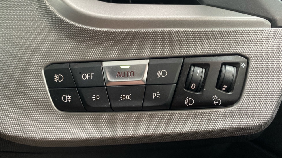 BMW 1 Series 118i [136] SE 5dr Step Auto Petrol Hatchback - Image 48