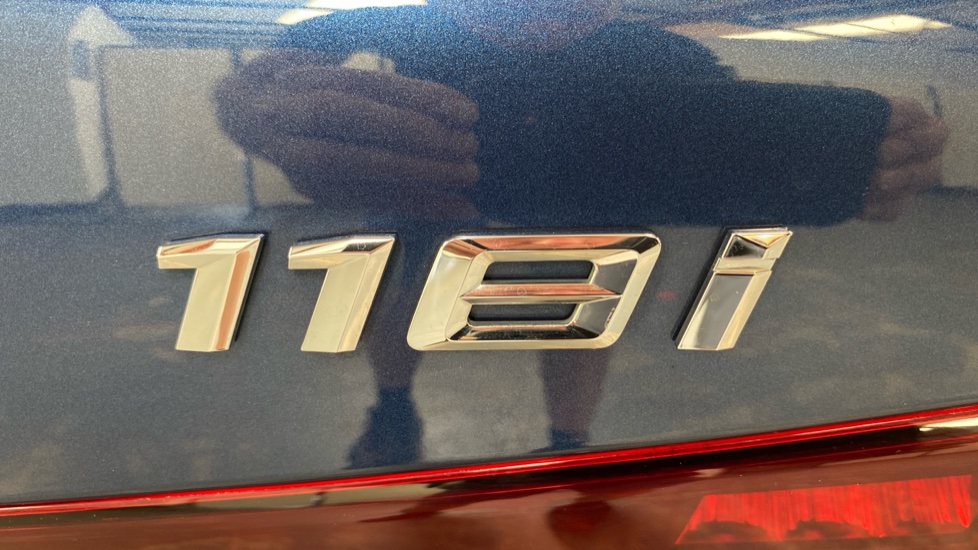 BMW 1 Series 118i [136] SE 5dr Step Auto Petrol Hatchback - Image 64
