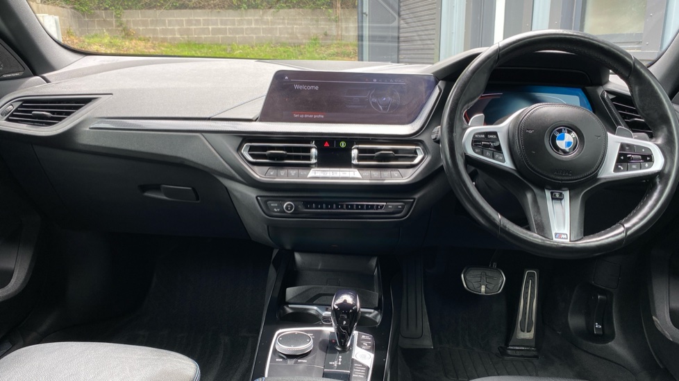 BMW 2 Series 220i M Sport 4dr Step Auto Petrol Saloon - Image 4