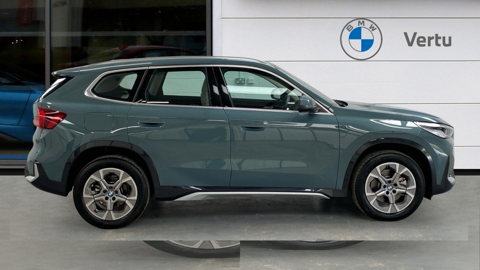 BMW X1 sDrive 20i MHT xLine 5dr Step Auto Petrol Estate - Image 3