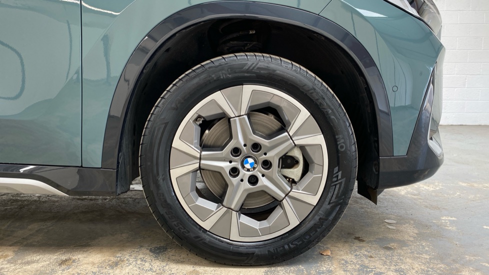 BMW X1 sDrive 20i MHT xLine 5dr Step Auto Petrol Estate - Image 14