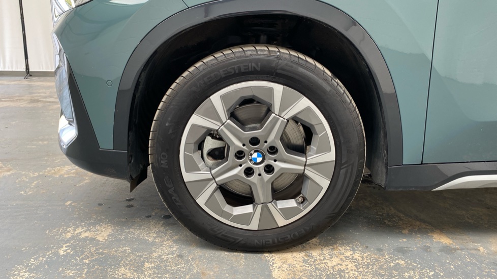 BMW X1 sDrive 20i MHT xLine 5dr Step Auto Petrol Estate - Image 31