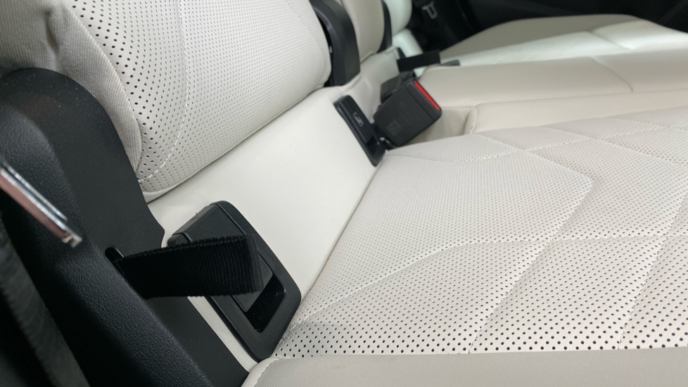 BMW X1 sDrive 20i MHT xLine 5dr Step Auto Petrol Estate - Image 36